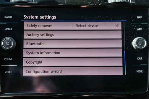 2019 Volkswagen Golf R 2.0T Manual