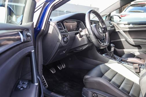 2019 Volkswagen Golf R 2.0T Manual