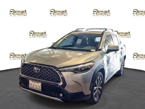 2023 Toyota Corolla Cross XLE