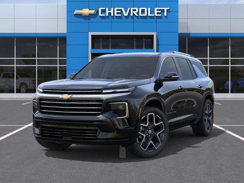 Mosaic Black Metallic 2026 Chevrolet Traverse High Country