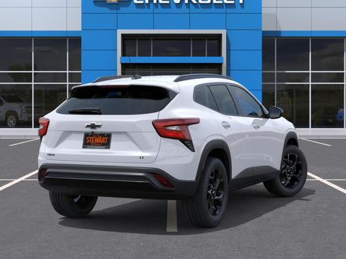 Summit White 2026 Chevrolet Trax LT