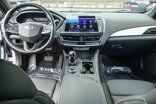 2023 Cadillac CT5 Luxury