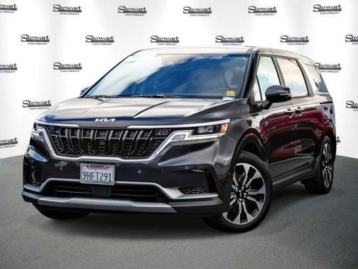 2024 Kia Carnival EX