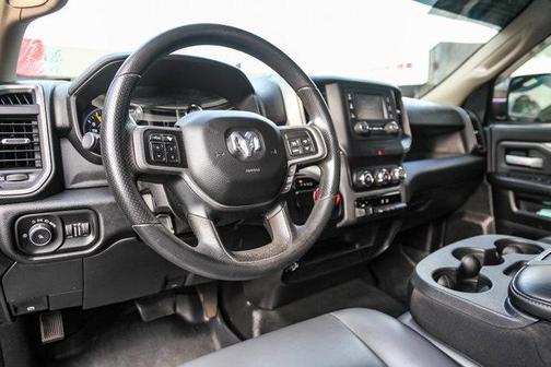 2019 RAM 2500 Tradesman Regular Cab 4x2 8' Box