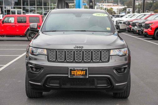 2021 Jeep Grand Cherokee Laredo