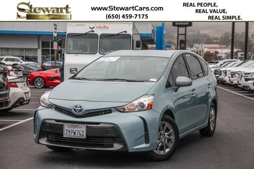 2017 Toyota Prius v Two