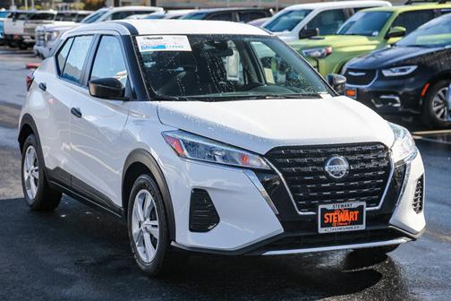2021 Nissan Kicks S