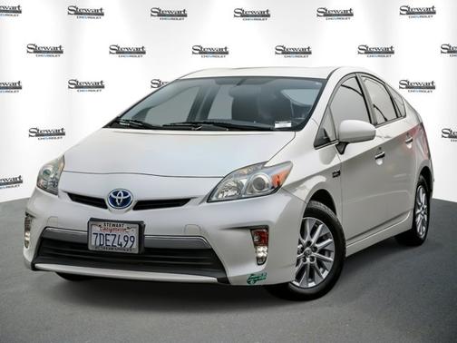 2014 Toyota Prius Plug-in Advanced