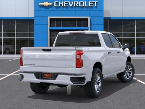 Summit White 2026 Chevrolet Silverado 1500 Custom