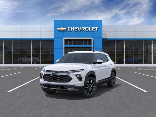 Iridescent Pearl Tricoat 2026 Chevrolet Trailblazer ACTIV