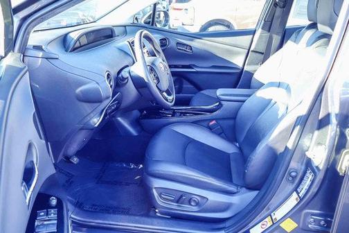 2020 Toyota Prius XLE