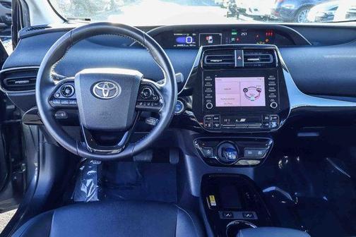 2020 Toyota Prius XLE