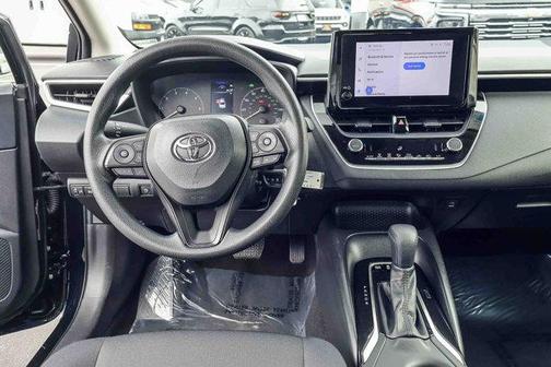 2025 Toyota Corolla Hybrid SE