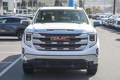 2024 GMC Sierra 1500 SLE