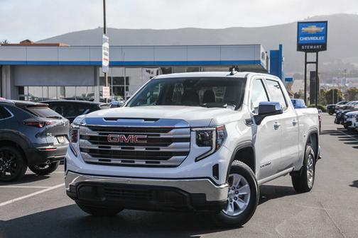 2024 GMC Sierra 1500 SLE
