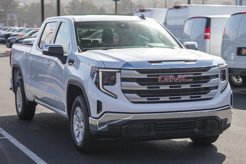 2024 GMC Sierra 1500 SLE