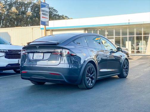 2022 Tesla Model X Plaid