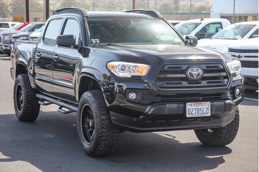 2018 Toyota Tacoma SR
