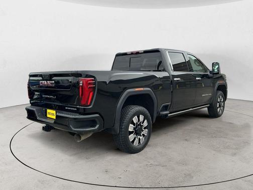 Black 2024 GMC Sierra 2500 Denali