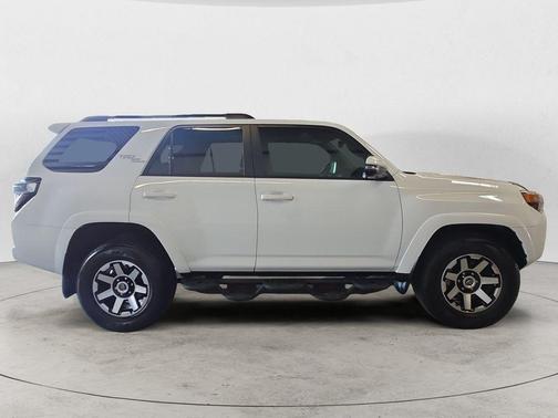 Ice 2024 Toyota 4Runner TRD Off Road Premium