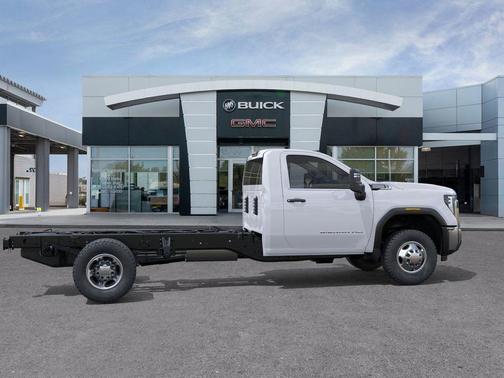 White 2026 GMC Sierra 3500 Pro