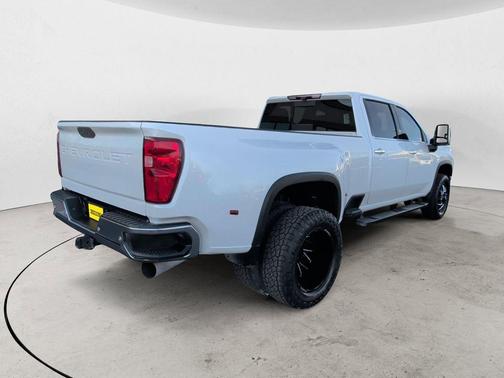 Pearl 2020 Chevrolet Silverado 3500 LTZ