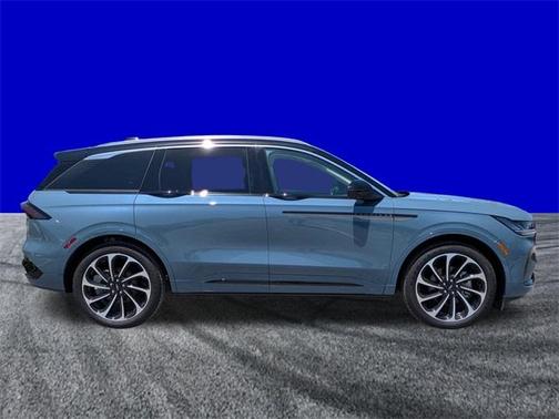 2025 Lincoln Nautilus Black Label