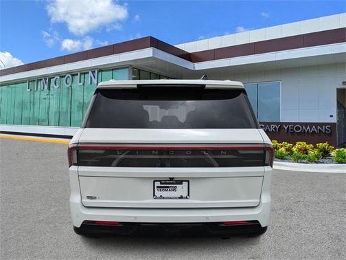 2025 Lincoln Navigator Reserve