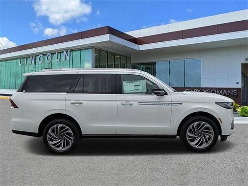 2025 Lincoln Navigator Reserve