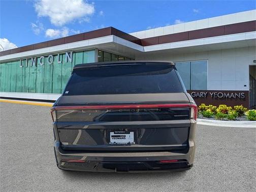 2025 Lincoln Navigator Black Label