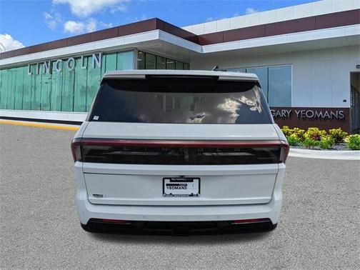 2025 Lincoln Navigator Reserve