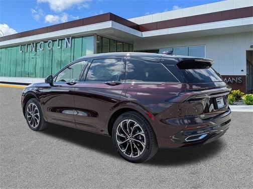 2025 Lincoln Nautilus Reserve