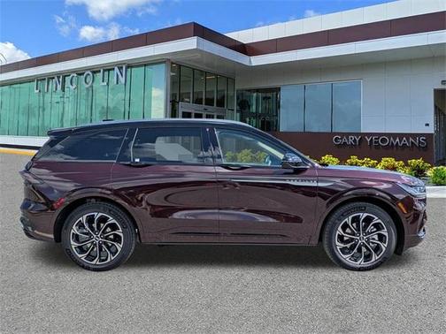2025 Lincoln Nautilus Reserve