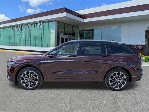 2025 Lincoln Nautilus Reserve