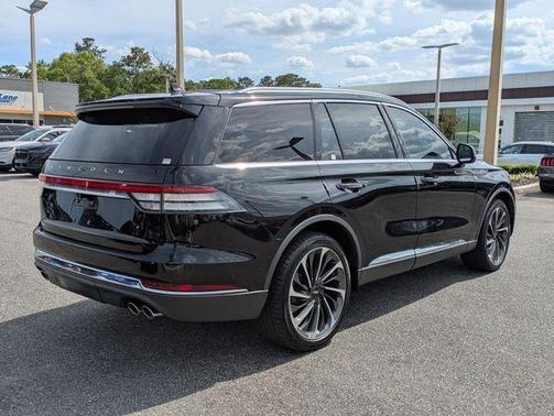 Infinite Black Metallic 2020 Lincoln Aviator Reserve AWD