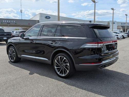 Infinite Black Metallic 2020 Lincoln Aviator Reserve AWD