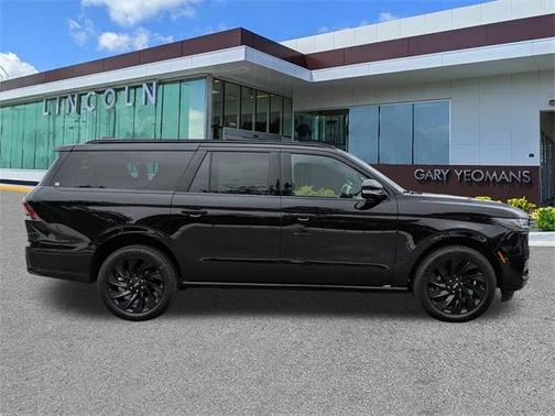 2025 Lincoln Navigator L Reserve