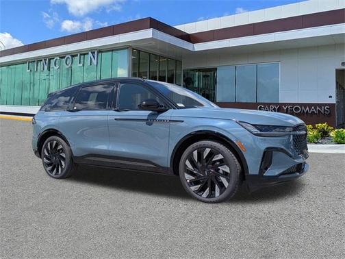 2025 Lincoln Nautilus Reserve