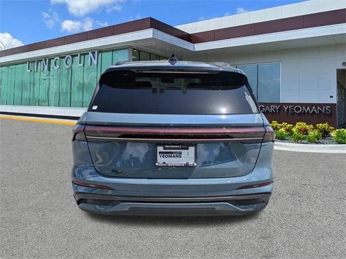 2025 Lincoln Nautilus Reserve