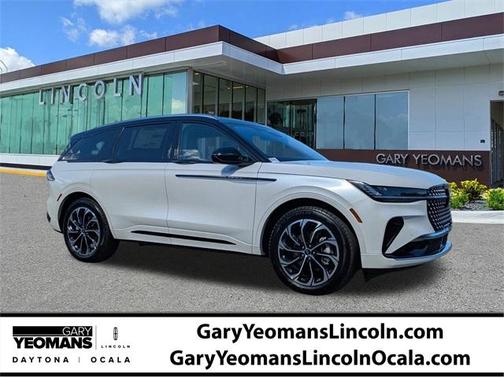 2025 Lincoln Nautilus Reserve