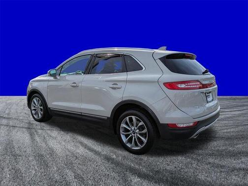 Pearl Metallic 2019 Lincoln MKC Select