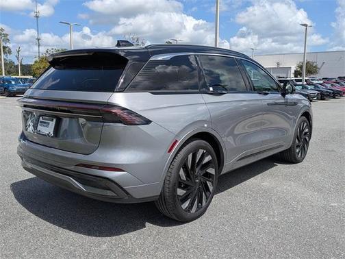2025 Lincoln Nautilus Black Label