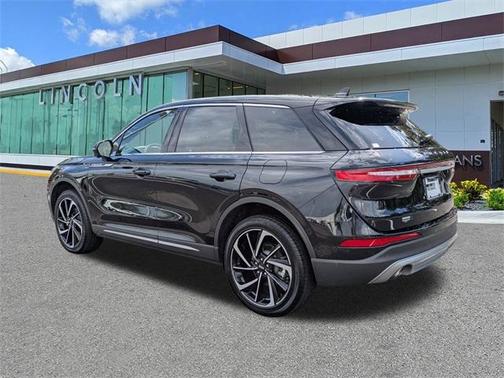 2025 Lincoln Corsair Reserve