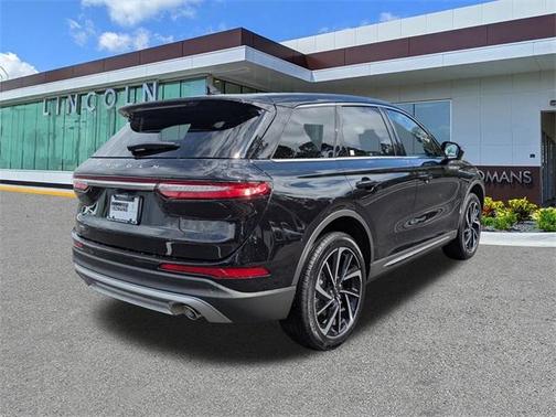 2025 Lincoln Corsair Reserve