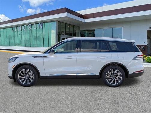 2026 Lincoln Aviator Premiere