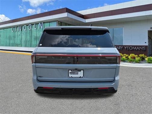 2025 Lincoln Navigator Reserve