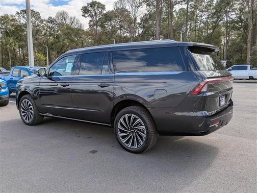 2025 Lincoln Navigator L Black Label