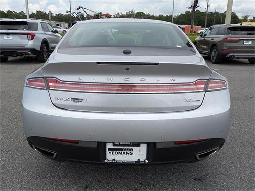 2016 Lincoln MKZ Base