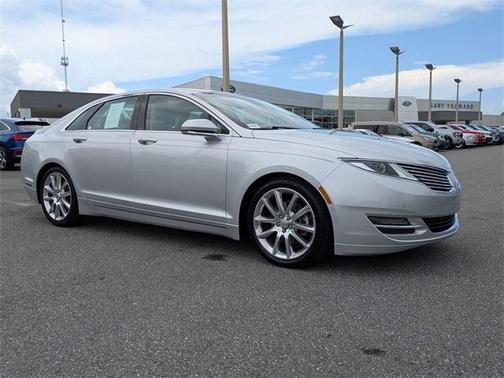 2016 Lincoln MKZ Base