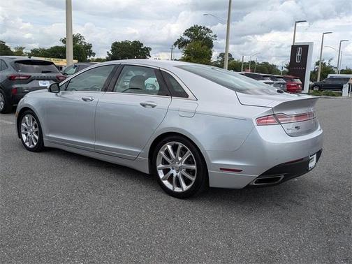 2016 Lincoln MKZ Base
